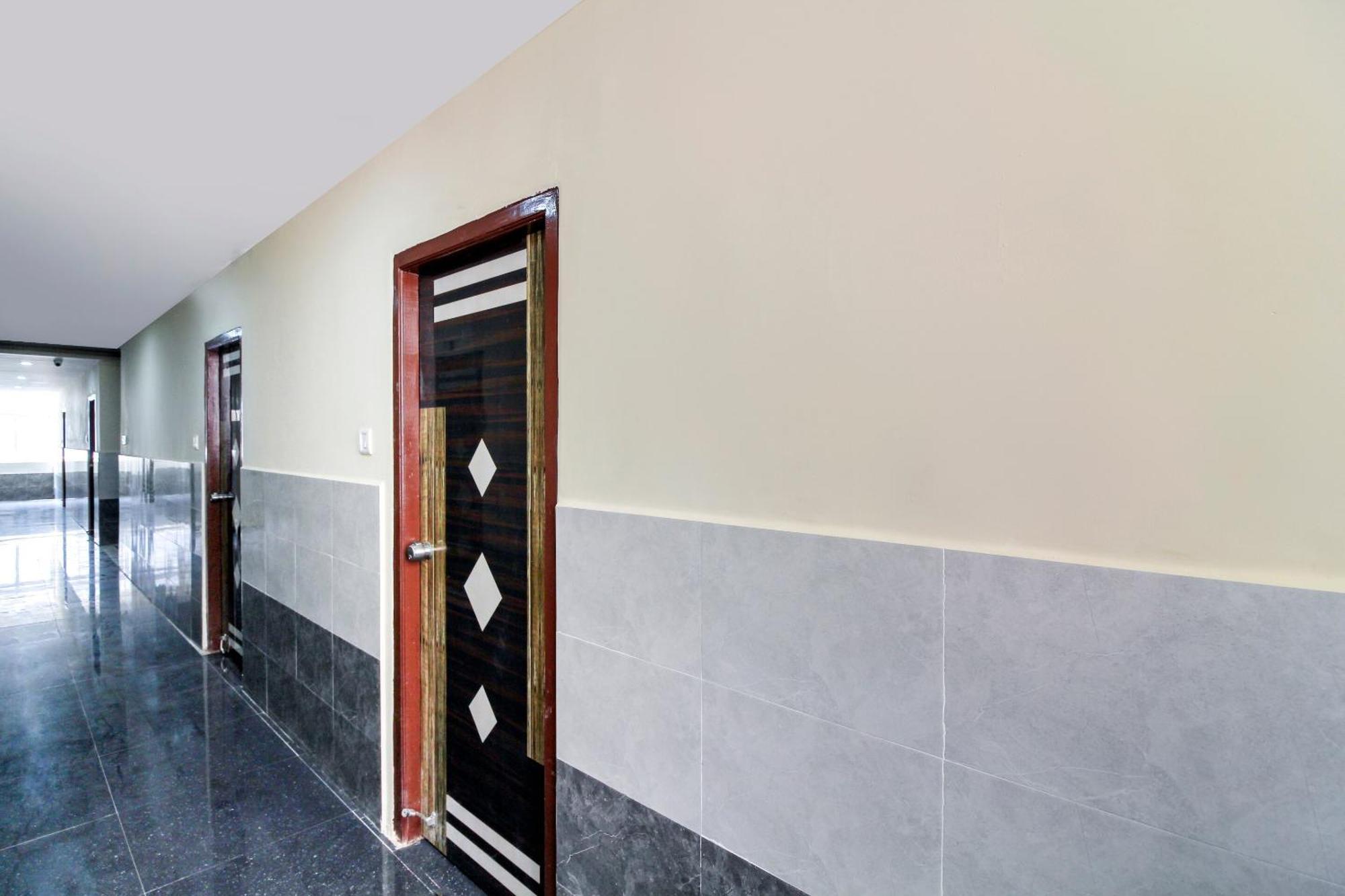 Super Hotel O New Cyber Grand Madhapur Kondapur  Exteriér fotografie